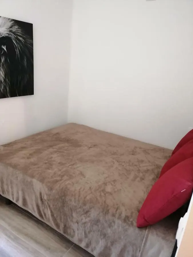 Albatros, Delta Muga Apartment Empuriabrava